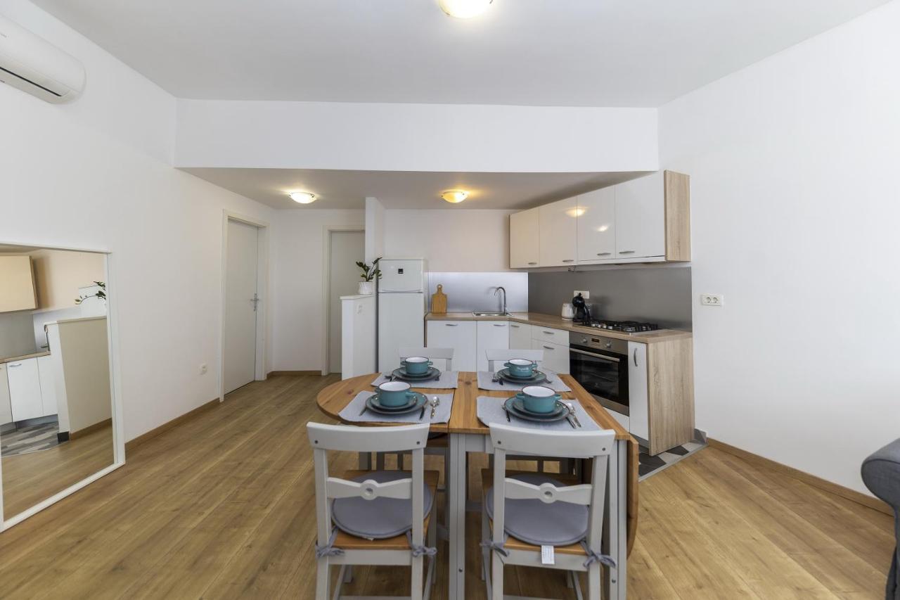Apartments 23 And 25 With Free Private Parking 자다르 외부 사진